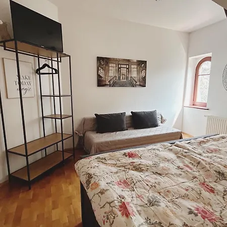 Schoene 2 Am Zentrum Von * Naumburg (Saale)