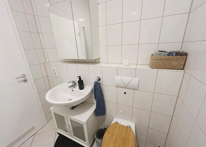 Schöne 2 Am Zentrum Von * Naumburg (Saale)